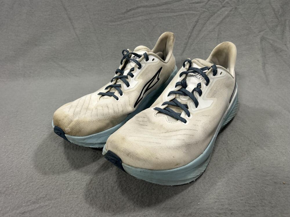 Altra Experience Flow Shoes Mens Size 11.5 White Running Sneakers AL0A85NV140